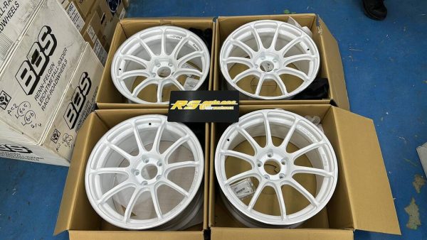 Advan Racing Wheels RS3 18 x 9j +25 Evo Gr Corolla Rim