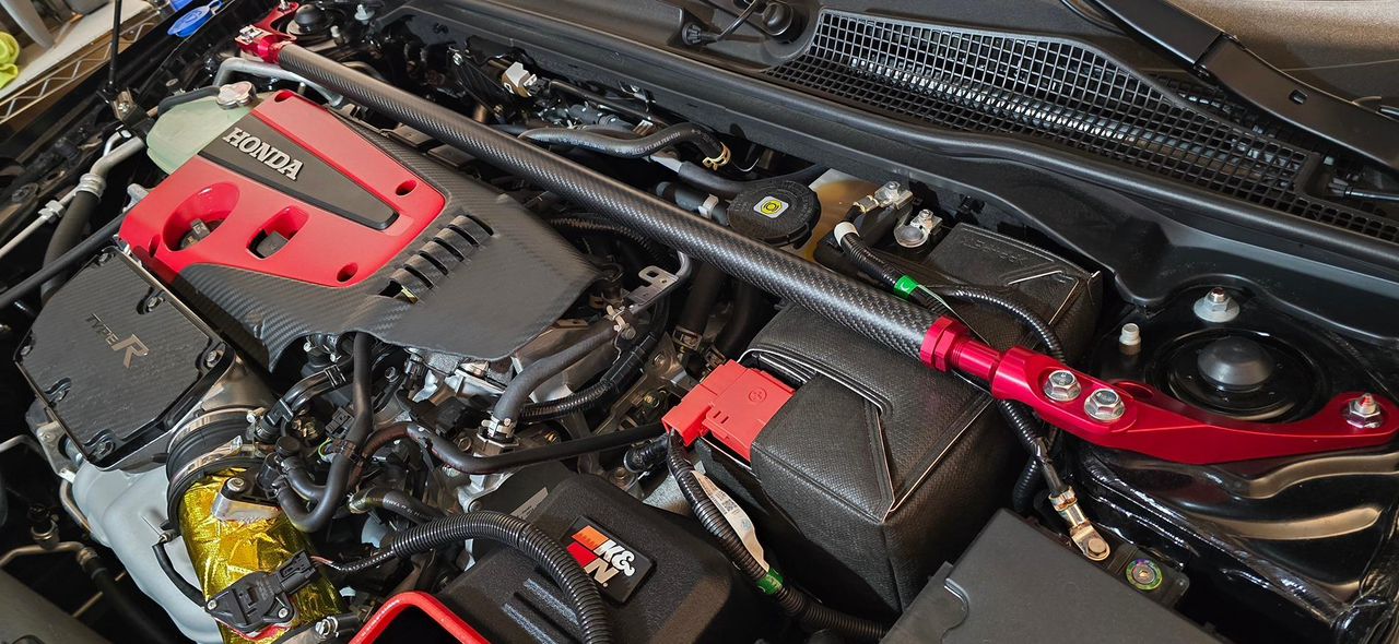 FL5 Type R Sirimoto Phase 2 Ultra Carbon Fiber Front Strut Bar