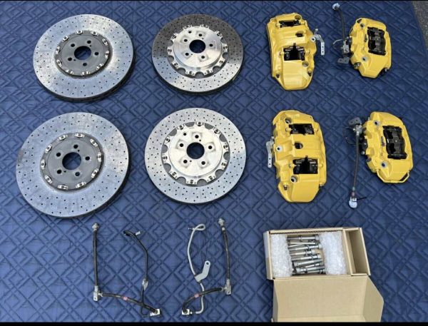Nismo Carbon Ceramic Brake Brembo R35 GTR GTR35
