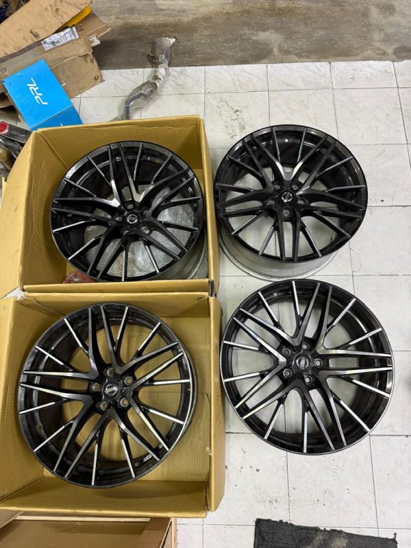R35 GTR 2020 Original Rim Wheels